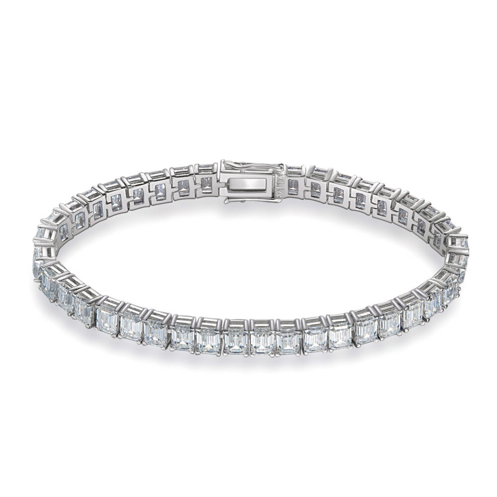 Luxurious Shining Square Cut Transparent Gem Bracelet