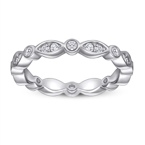 LINK OF DIAMONDS ETERNITY WEDDING BAND - LINK
