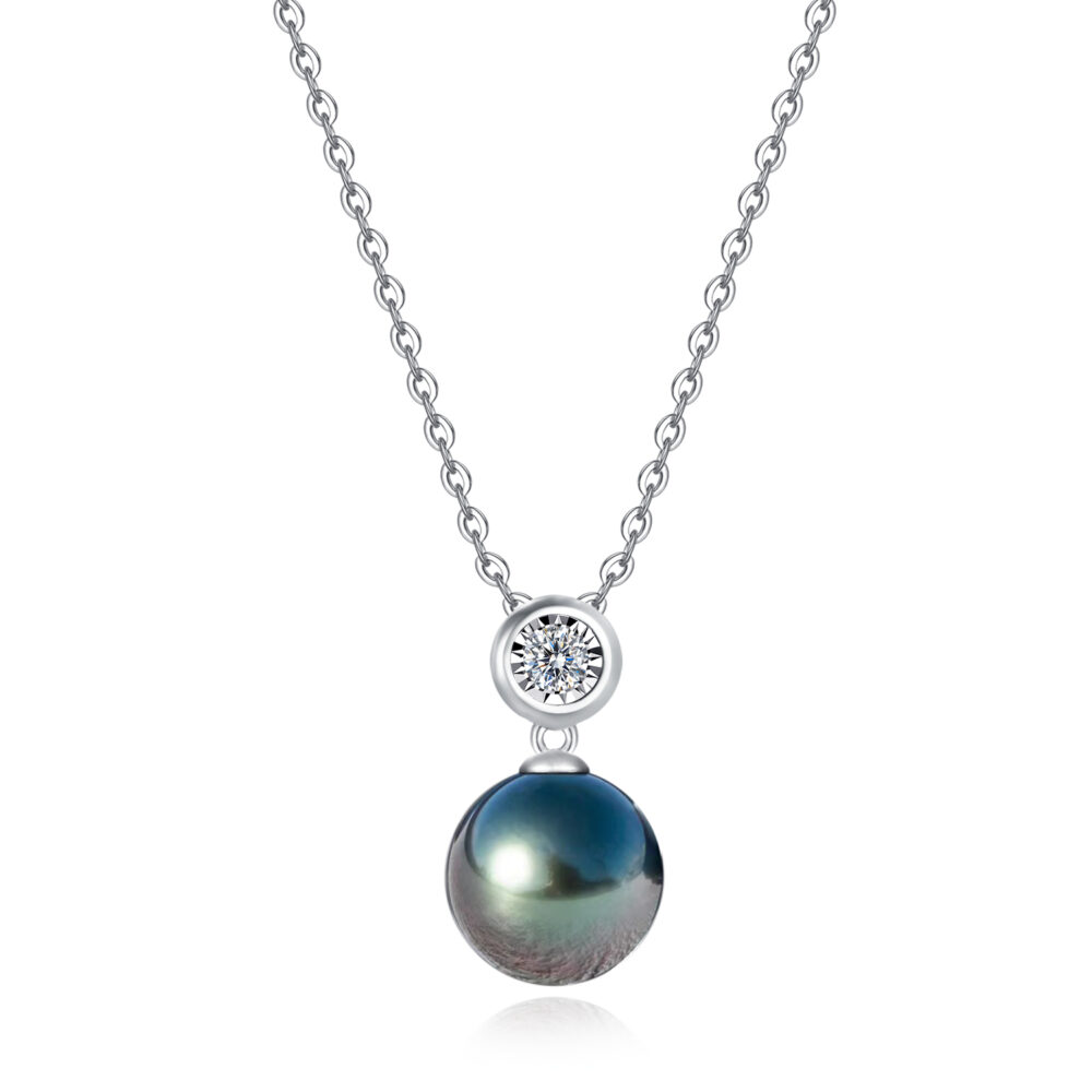 Diamond-set Tahitian Black Pearl Pendant Necklace