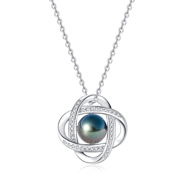 Ring-shaped diamond-set black pearl pendant necklace